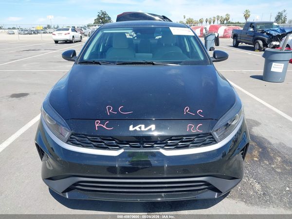 2023 KIA FORTE LXS