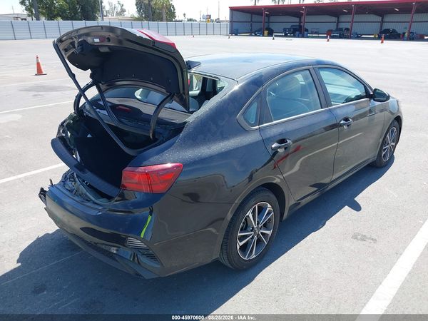 2023 KIA FORTE LXS