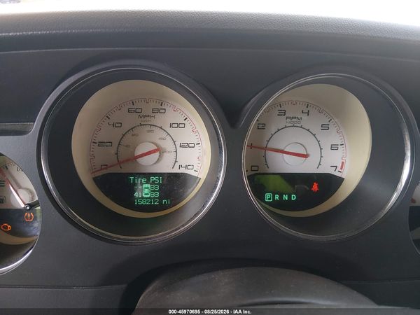 2012 DODGE CHALLENGER SXT — I7