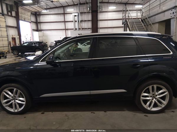 2017 AUDI Q7
