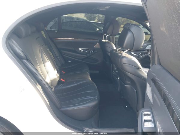 2015 MERCEDES-BENZ S 550 S550 — I8