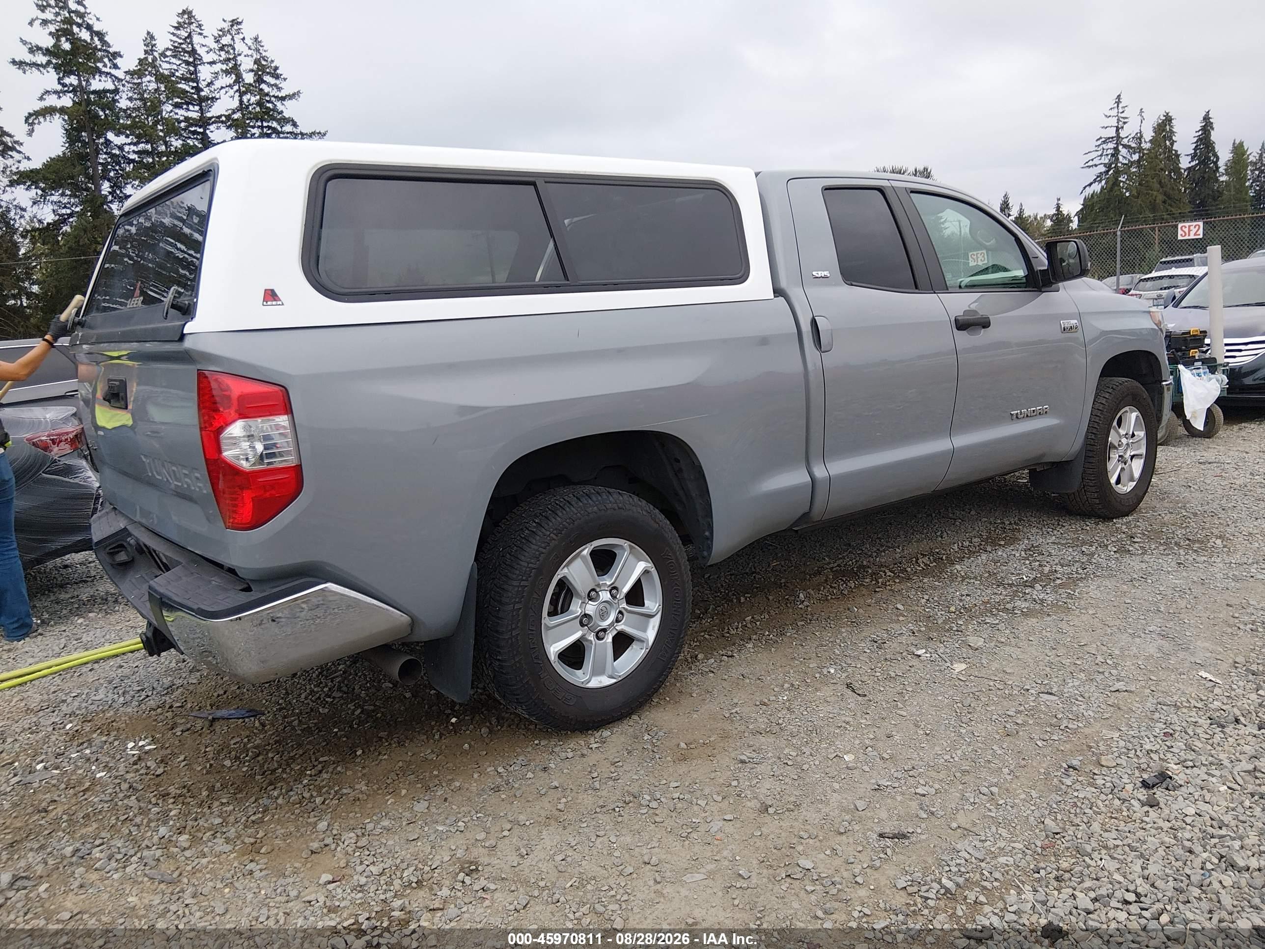 2020 TOYOTA TUNDRA SR5