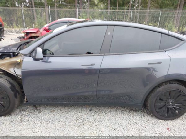 2023 TESLA MODEL Y — I117