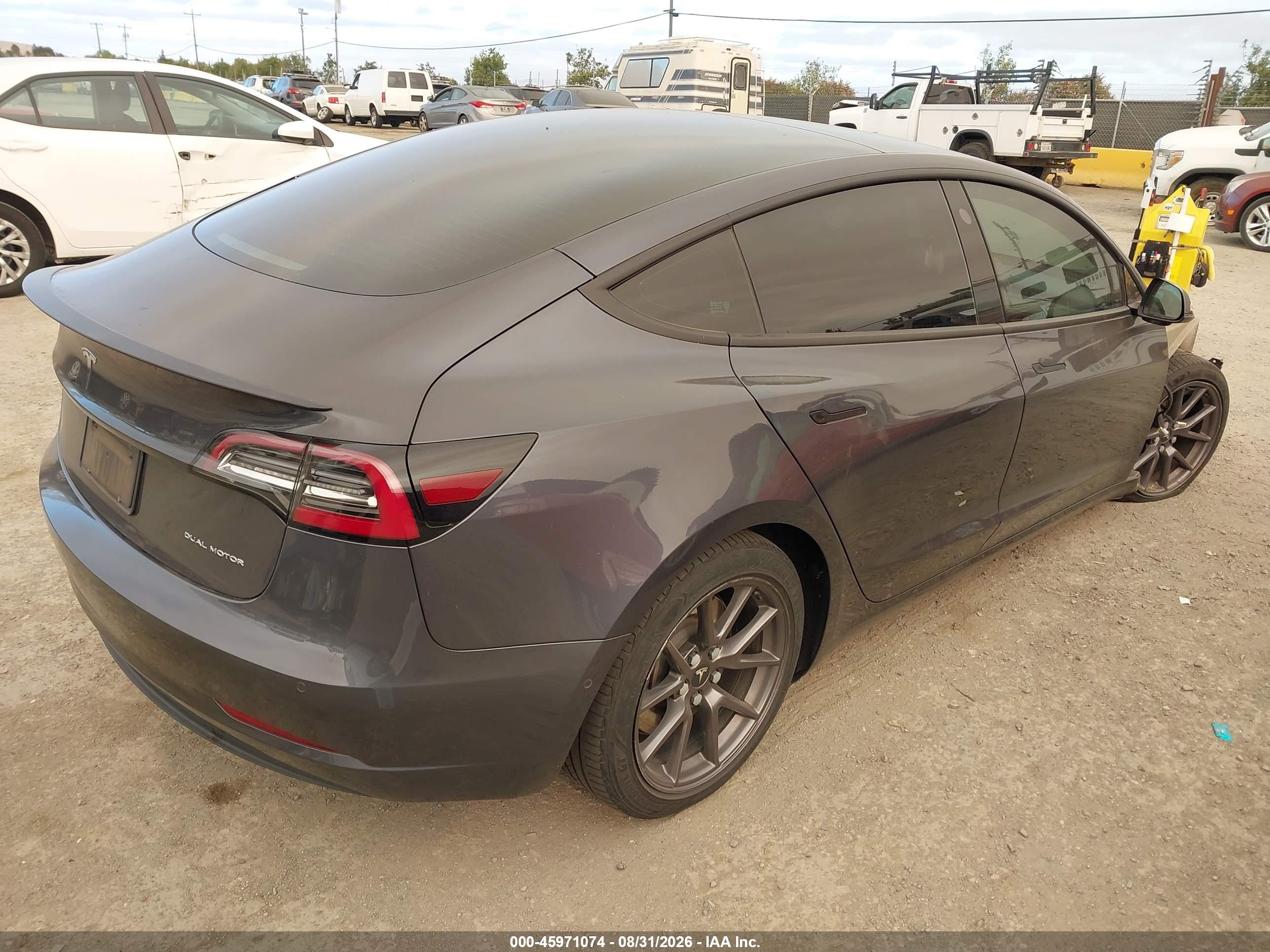2021 TESLA MODEL 3 — I4