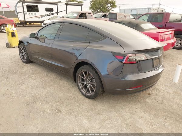 2021 TESLA MODEL 3 — I3