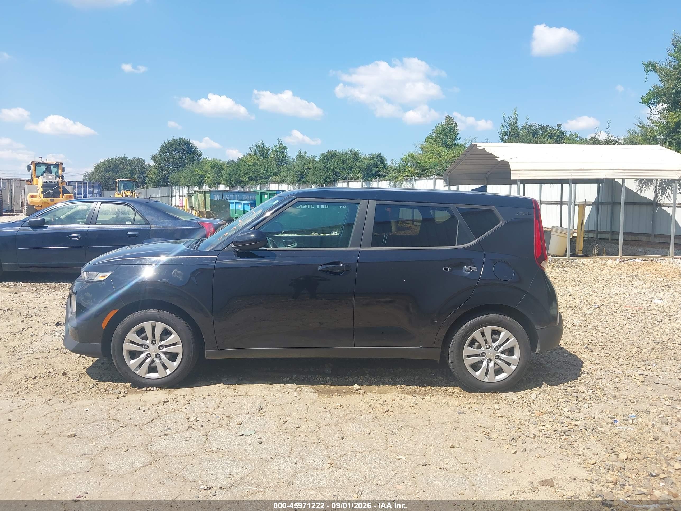 2022 KIA SOUL LX