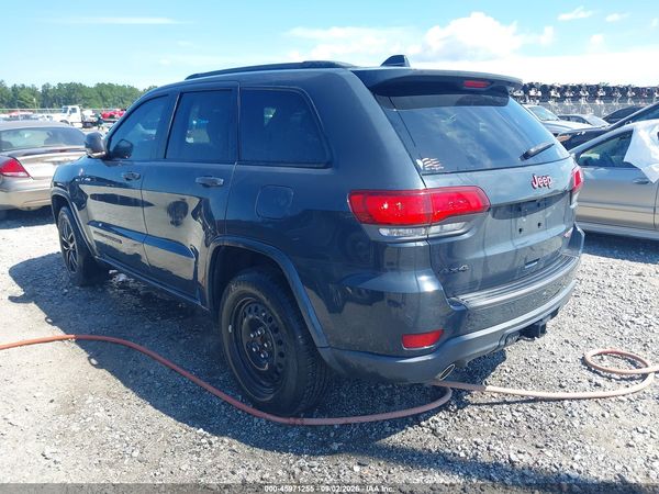 2017 JEEP GRAND CHEROKEE TRAILHAWK — I3