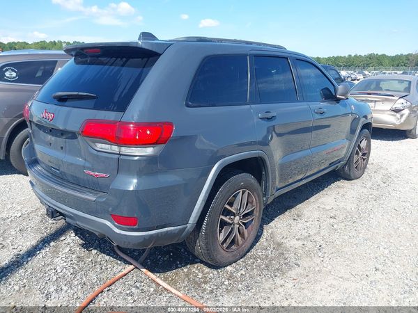 2017 JEEP GRAND CHEROKEE TRAILHAWK — I4