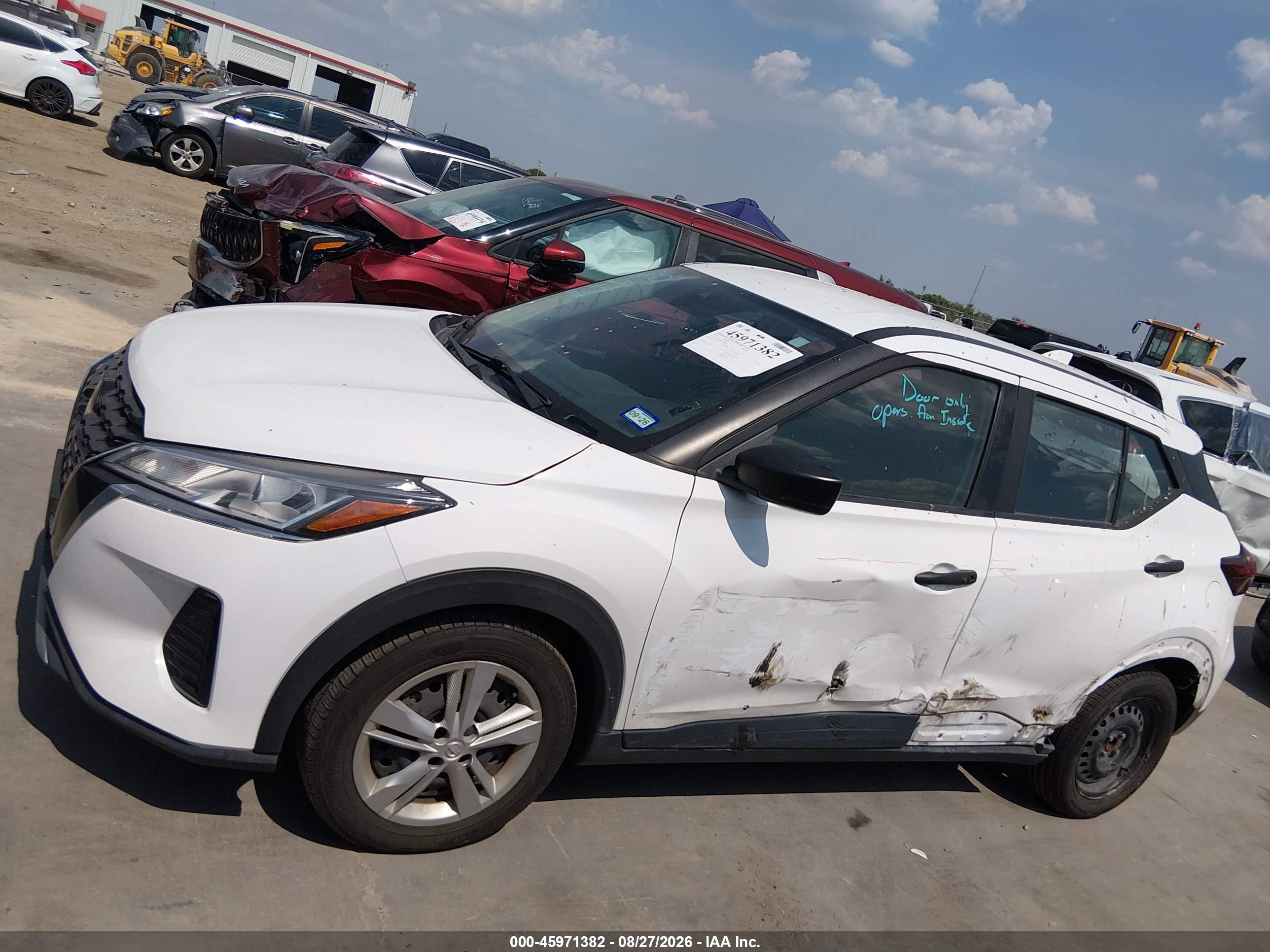 2023 NISSAN KICKS S XTRONIC CVT