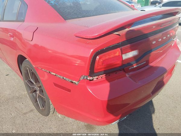 2013 DODGE CHARGER R/T MAX — I6