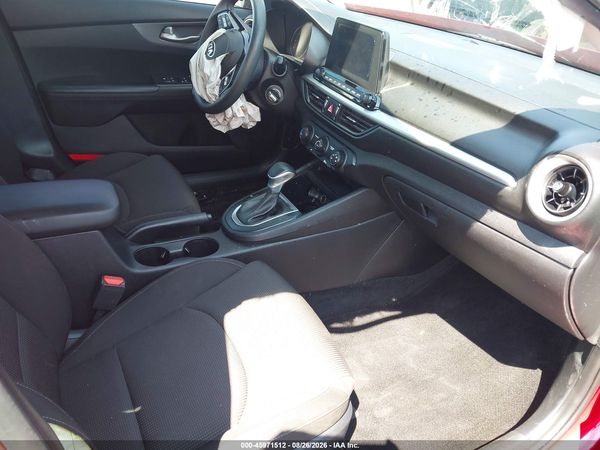 2020 KIA FORTE LXS — I5
