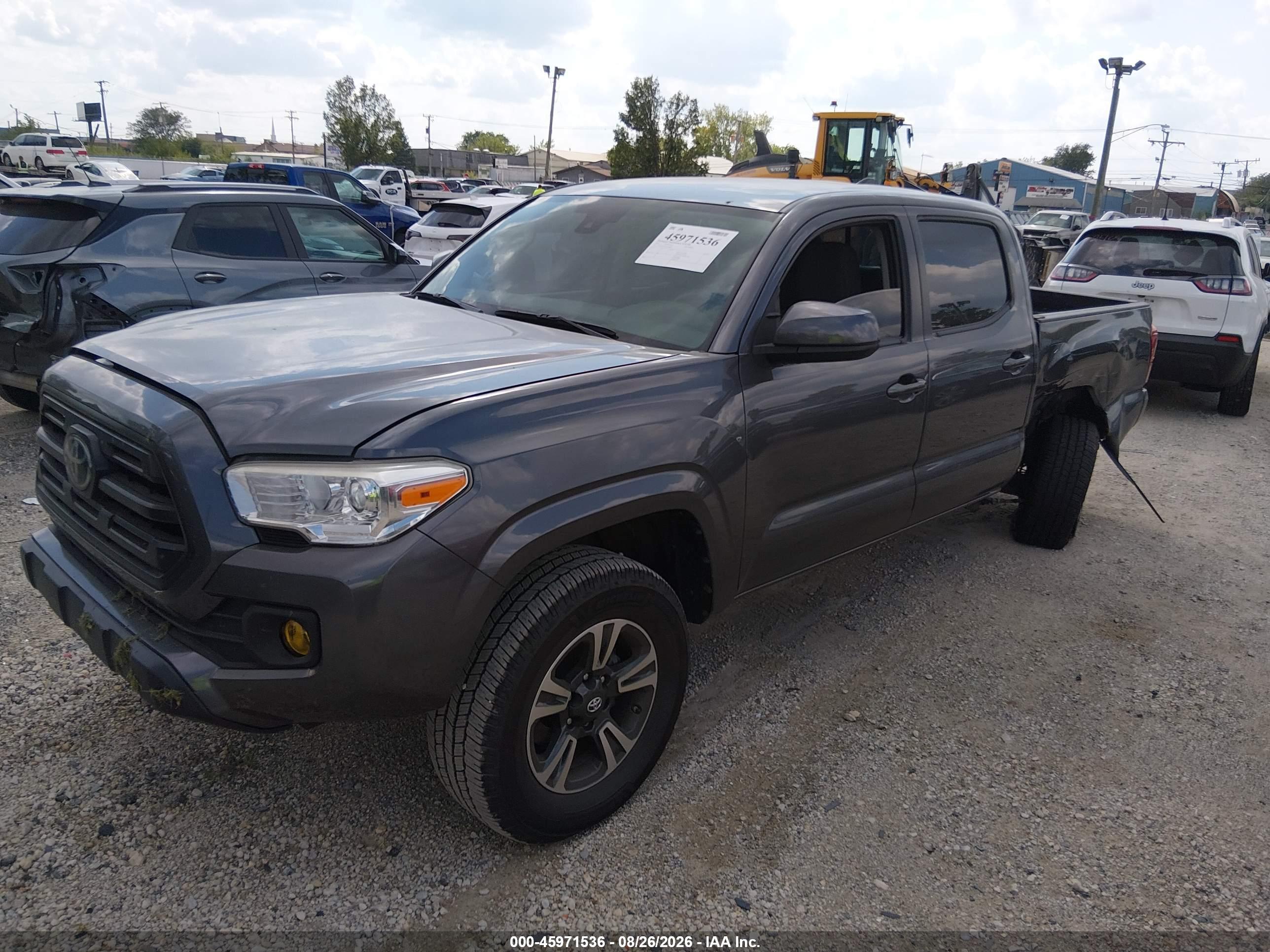 2018 TOYOTA TACOMA SR — I2