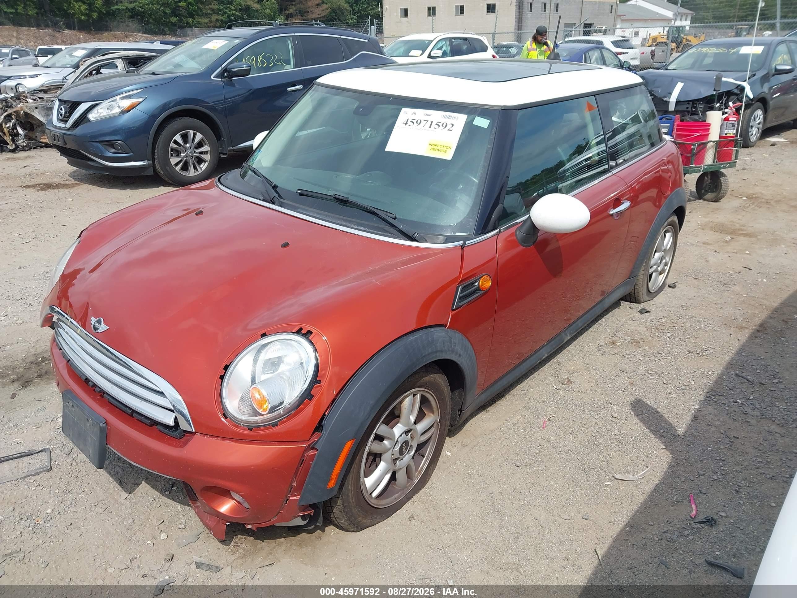 2013 MINI HARDTOP COOPER — I2