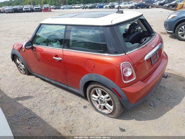 2013 MINI HARDTOP COOPER — I3