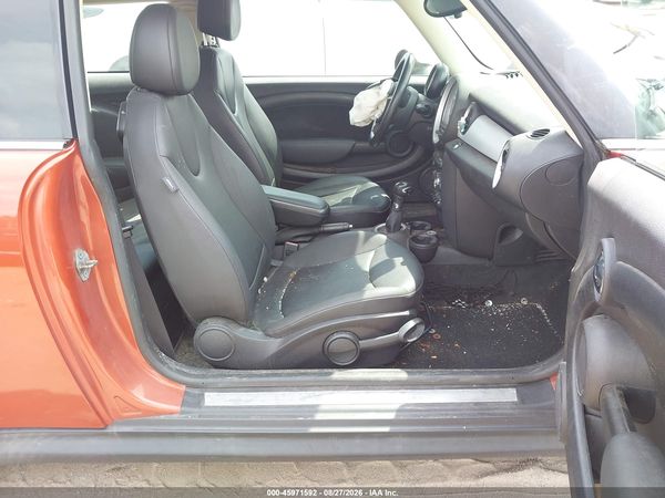 2013 MINI HARDTOP COOPER — I5