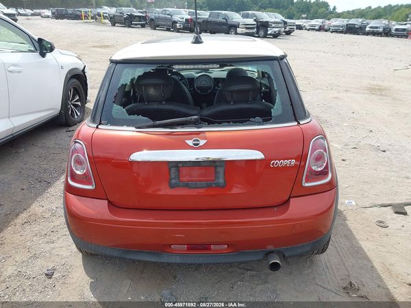 2013 MINI HARDTOP COOPER — I119