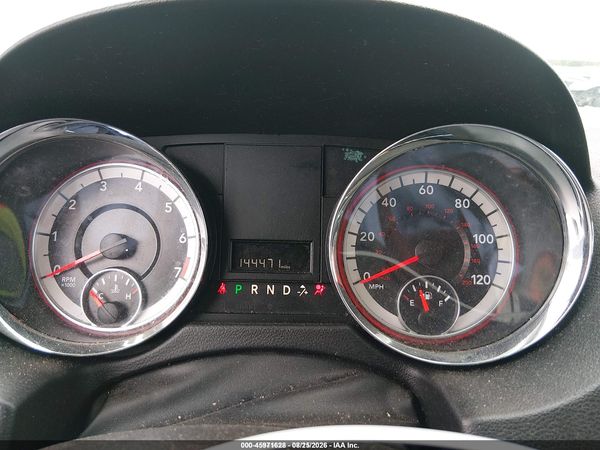 2016 DODGE GRAND CARAVAN SXT — I7
