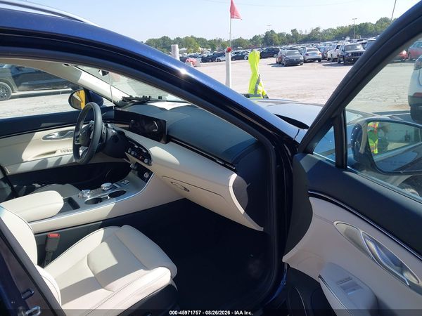 2026 GENESIS GV70 2.5T ADVANCED — I5