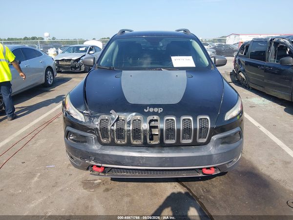 2016 JEEP CHEROKEE TRAILHAWK — I115