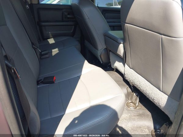 2017 RAM 1500 TRADESMAN  4X2 6'4 BOX — I8