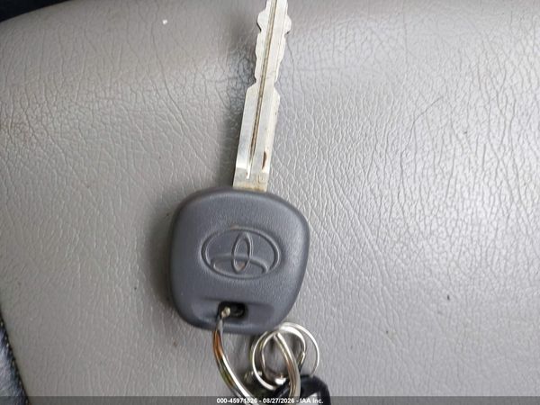 2016 TOYOTA 4RUNNER TRAIL — I11
