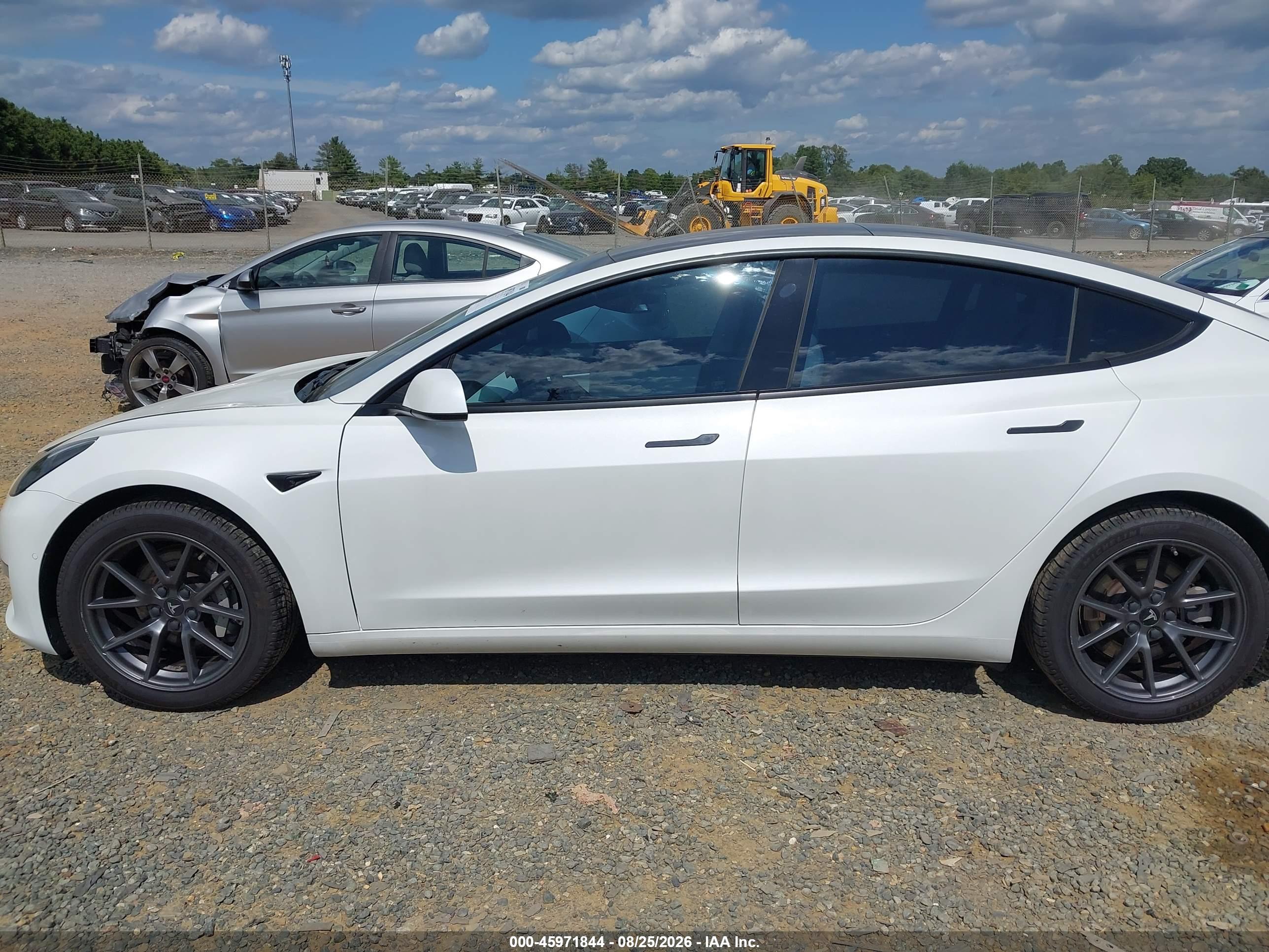 2021 TESLA MODEL 3