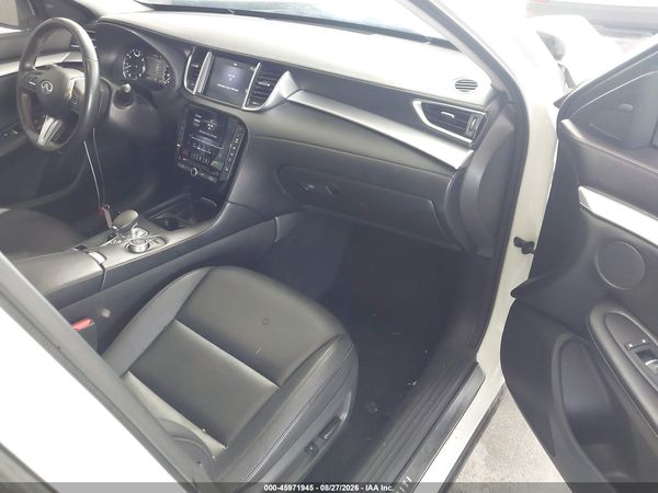 2021 INFINITI QX50 LUXE — I5