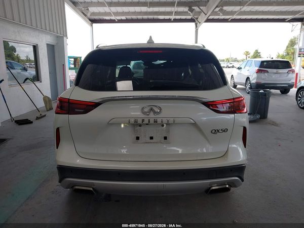 2021 INFINITI QX50 LUXE — I119