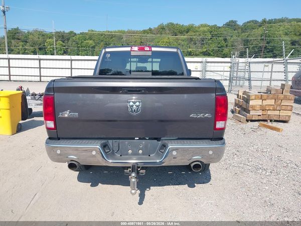 2017 RAM 1500 BIG HORN  4X4 6'4 BOX