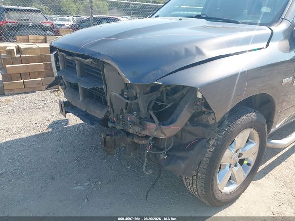 2017 RAM 1500 BIG HORN  4X4 6'4 BOX