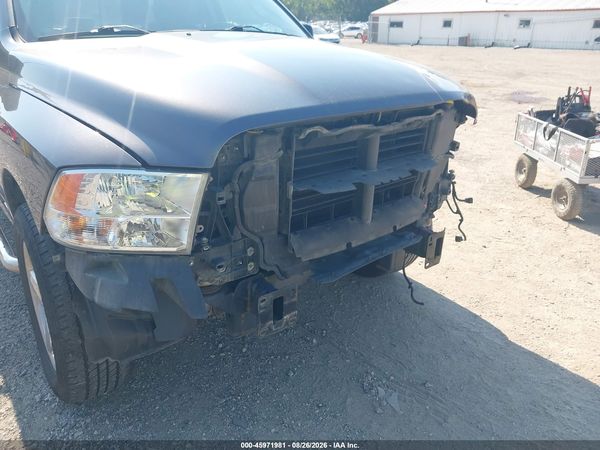 2017 RAM 1500 BIG HORN  4X4 6'4 BOX