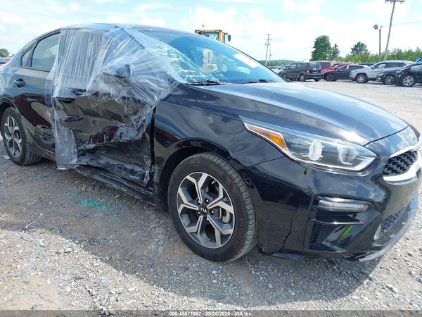 2019 KIA FORTE LXS