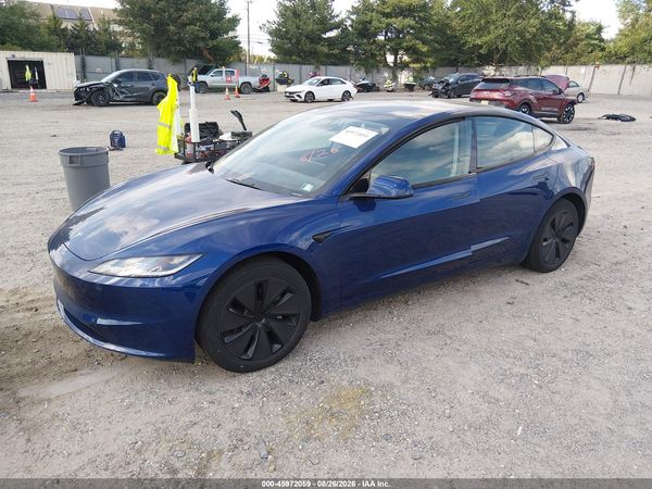 2025 TESLA MODEL 3 — I2