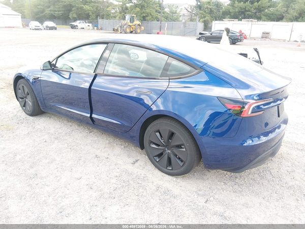 2025 TESLA MODEL 3 — I3