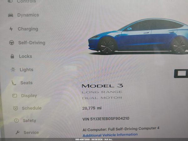 2025 TESLA MODEL 3 — I7
