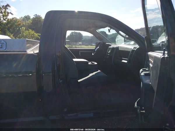 2019 RAM 1500 CLASSIC TRADESMAN  4X2 8' BOX — I5