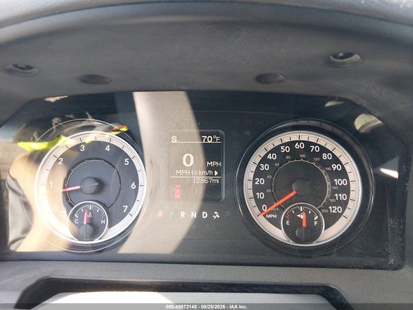 2019 RAM 1500 CLASSIC TRADESMAN  4X2 8' BOX — I7