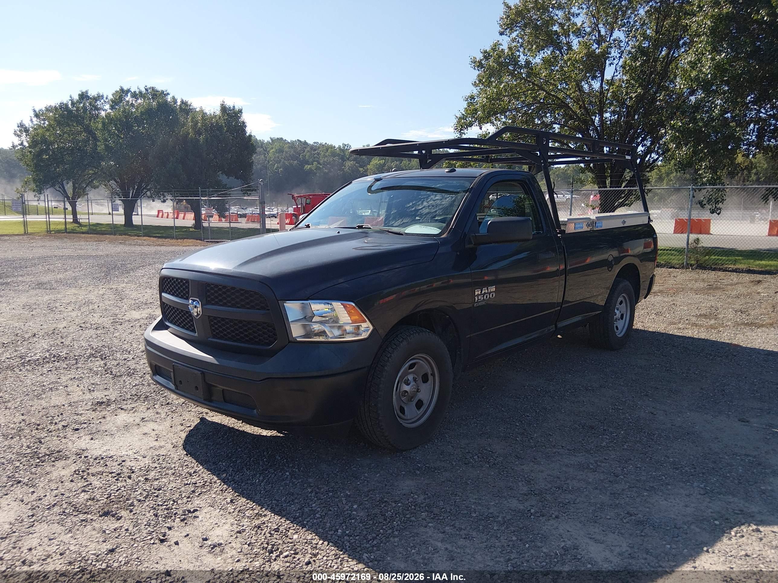 2019 RAM 1500 CLASSIC TRADESMAN  4X2 8' BOX — I2