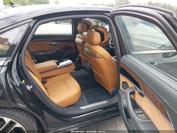 2025 AUDI A8 — I8