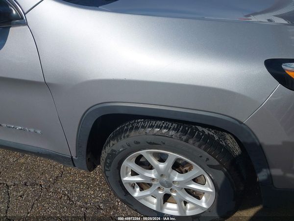 2018 JEEP CHEROKEE LATITUDE 4X4 — I75