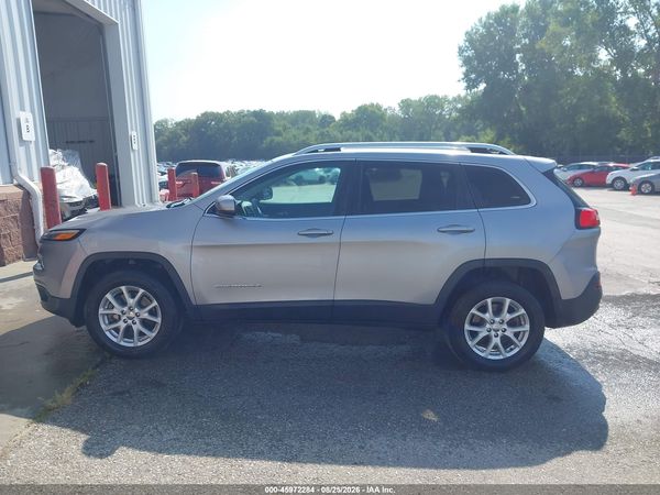 2018 JEEP CHEROKEE LATITUDE 4X4 — I117