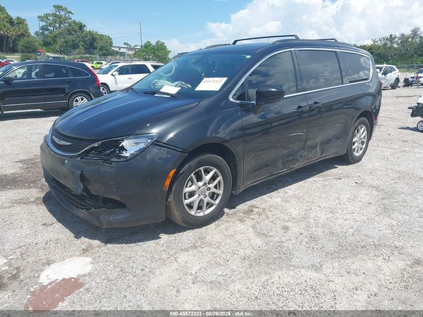 2020 CHRYSLER VOYAGER — I2