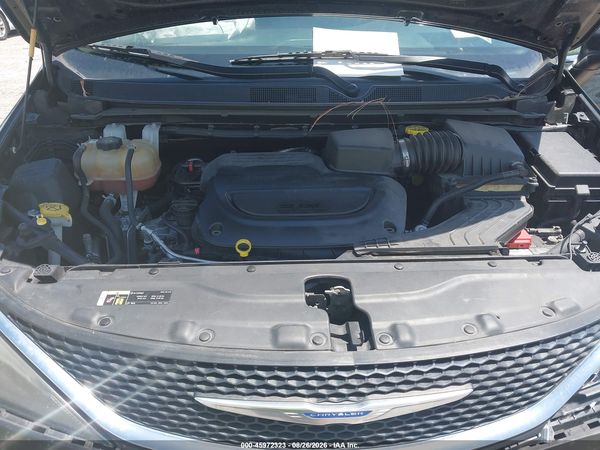 2020 CHRYSLER VOYAGER LXI — I10