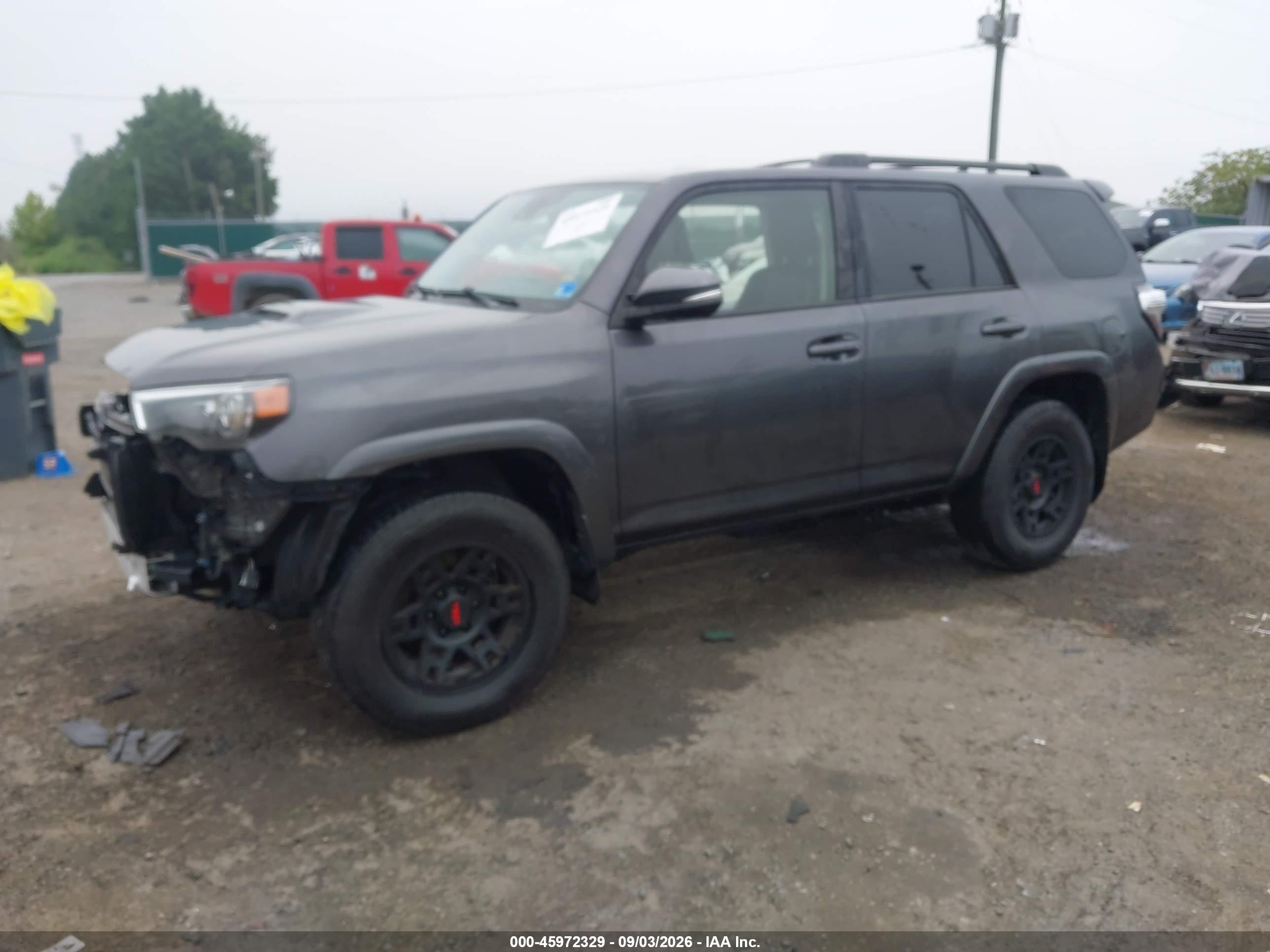 2023 TOYOTA 4RUNNER TRD OFF ROAD PREMIUM — I2