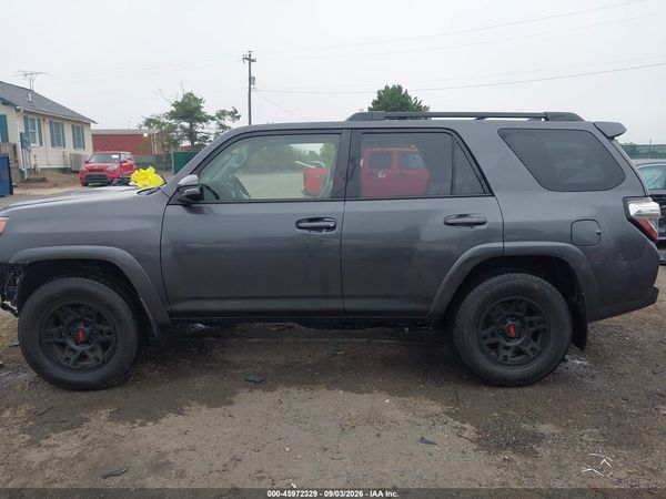 2023 TOYOTA 4RUNNER TRD OFF ROAD PREMIUM — I117