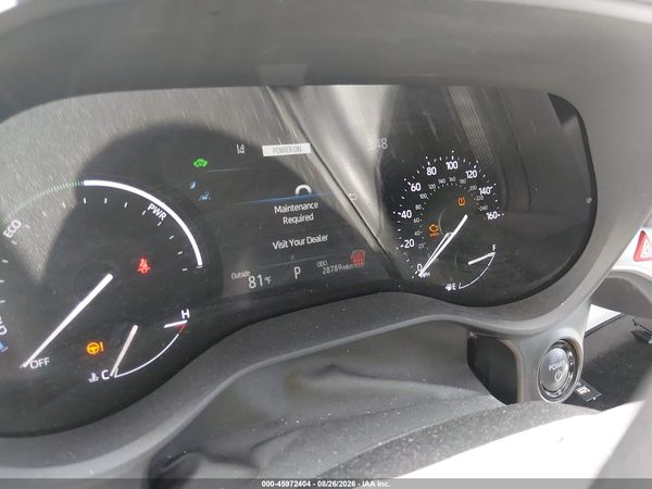 2025 TOYOTA SIENNA LE — I7