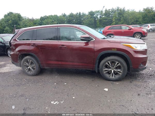 2016 TOYOTA HIGHLANDER XLE V6