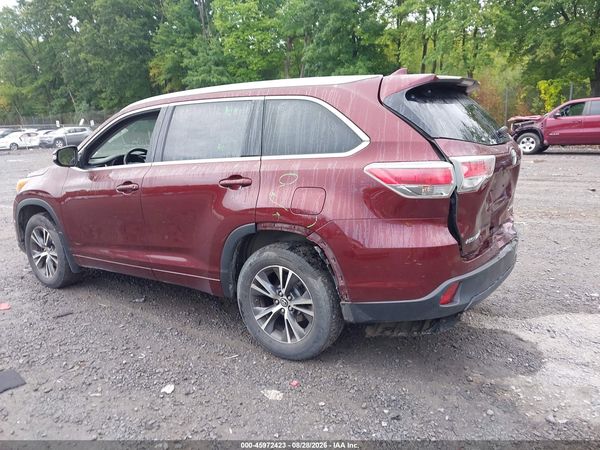 2016 TOYOTA HIGHLANDER XLE V6