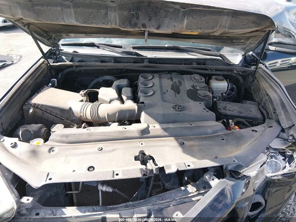 2016 TOYOTA 4RUNNER SR5