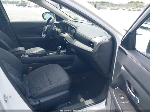 2026 NISSAN KICKS SV — I5